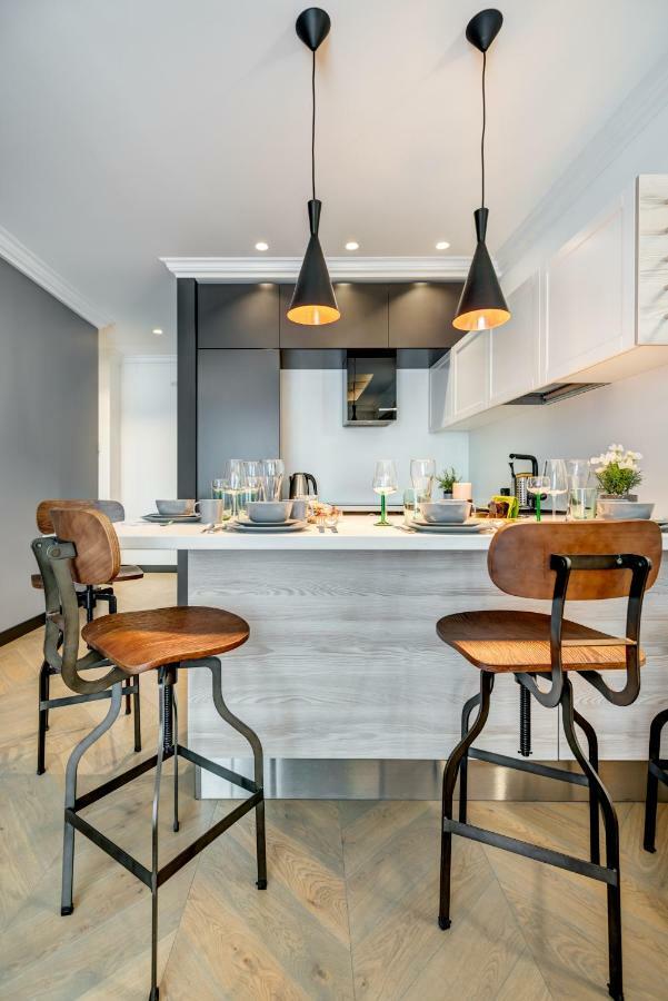 HaPPy Inn Presidential, Self check-in, Parking in the underground garage Wilna Exterior foto